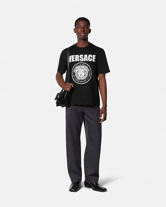 Medusa Rock T-Shirt Medusa Rock T-Shirt