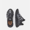 Trigreca Sneakers Trigreca Sneakers